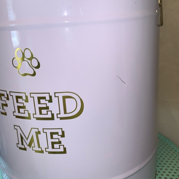 FEED ME XL Fringe Pet Food Storage Tin With Lid - Picture 3 of 15